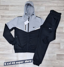 Load image into Gallery viewer, Tracksuit men