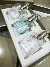 Load image into Gallery viewer, Perfume