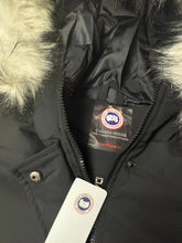 Load image into Gallery viewer, Jacket women