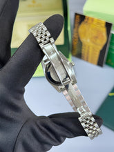 Load image into Gallery viewer, Watch women