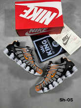 Load image into Gallery viewer, Shoes