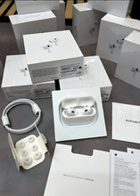 Load image into Gallery viewer, Earphone