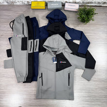 Load image into Gallery viewer, Tracksuit boy