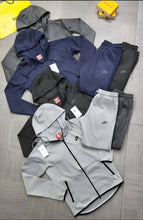Load image into Gallery viewer, Tracksuit men