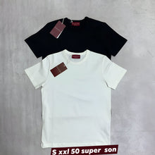 Load image into Gallery viewer, Tshirt