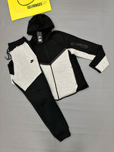 Load image into Gallery viewer, men Tracksuit