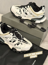 Load image into Gallery viewer, Shoes men