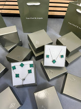 Load image into Gallery viewer, Necklace