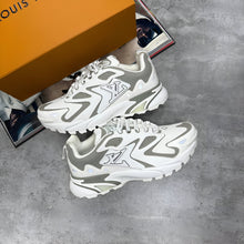 Load image into Gallery viewer, Shoes