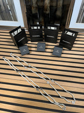 Load image into Gallery viewer, Necklace