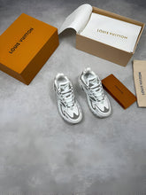 Load image into Gallery viewer, Shoes