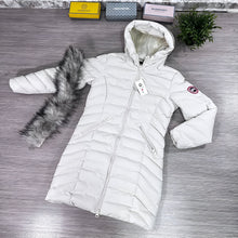 Load image into Gallery viewer, Jacket women