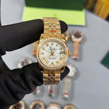 Load image into Gallery viewer, Watch