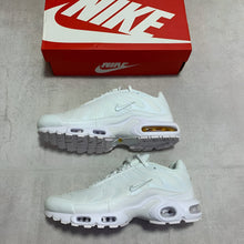 Load image into Gallery viewer, Shoes