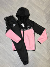 Load image into Gallery viewer, Tracksuit women