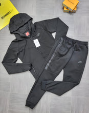 Load image into Gallery viewer, Tracksuit men