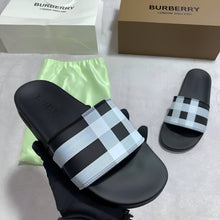 Load image into Gallery viewer, Slipper men