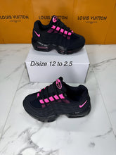 Load image into Gallery viewer, Shoes