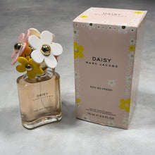 Load image into Gallery viewer, Perfume