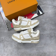 Load image into Gallery viewer, Shoes