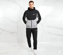 Load image into Gallery viewer, Tracksuit