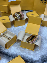 Load image into Gallery viewer, Bracelet