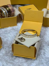 Load image into Gallery viewer, Bracelet