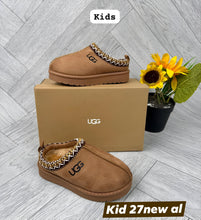 Load image into Gallery viewer, Slipper