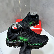 Load image into Gallery viewer, Shoes