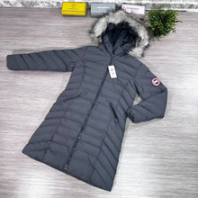 Load image into Gallery viewer, Jacket women