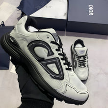 Load image into Gallery viewer, Shoes men