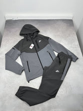 Load image into Gallery viewer, Tracksuit men