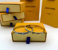 Load image into Gallery viewer, Bracelet