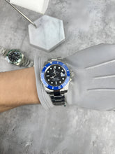 Load image into Gallery viewer, Watch