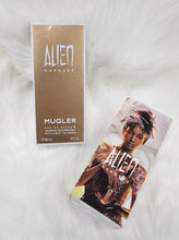 Load image into Gallery viewer, Perfume