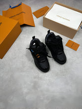 Load image into Gallery viewer, Shoes