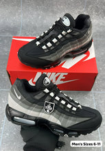 Load image into Gallery viewer, Shoes