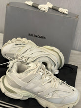 Load image into Gallery viewer, Shoes men