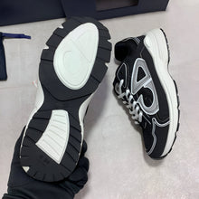 Load image into Gallery viewer, Shoes men