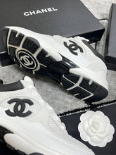 Load image into Gallery viewer, Shoes