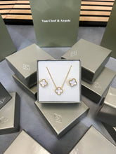 Load image into Gallery viewer, Necklace