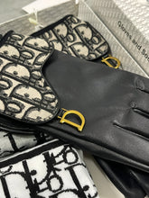 Load image into Gallery viewer, Glove Set