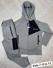 Load image into Gallery viewer, Tracksuit boy