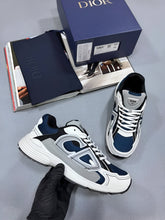 Load image into Gallery viewer, Shoes