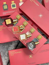 Load image into Gallery viewer, Perfume