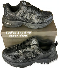 Load image into Gallery viewer, Shoes