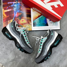 Load image into Gallery viewer, Shoes