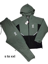 Load image into Gallery viewer, Tracksuit men