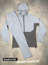 Load image into Gallery viewer, Tracksuit men