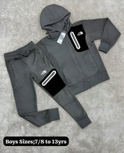 Load image into Gallery viewer, Tracksuit boy